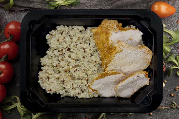 Курица на пару с киноа, 300г